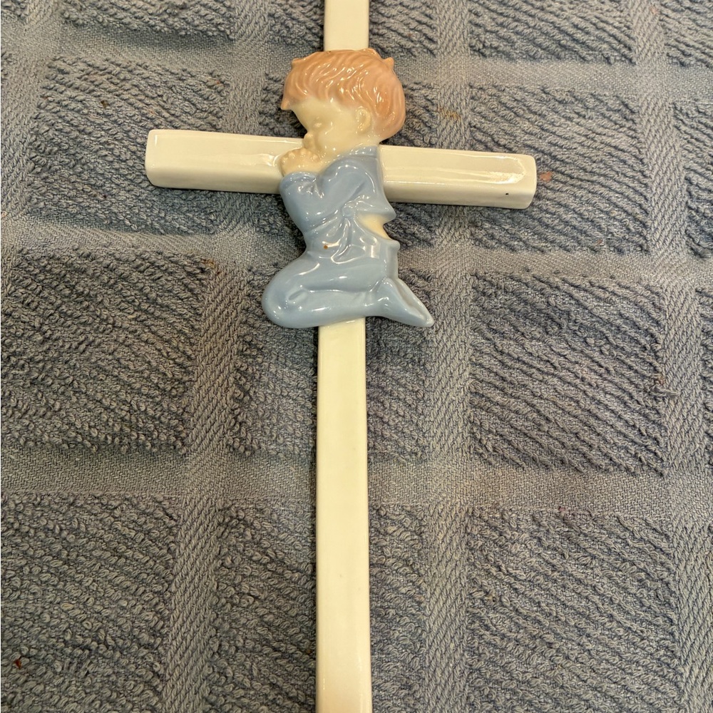 Vintage Lefton Ceramic Crucifix Boy Praying